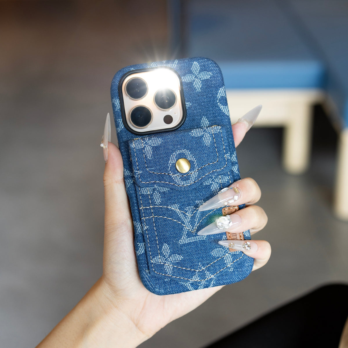 New Classic Luxury Card Holder Phone Case 06